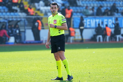 Beşiktaş - Göztepe maçının VAR'ı Ömer Faruk Turtay oldu