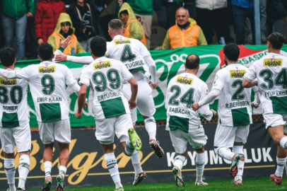 Bursaspor yeniden zirvede!