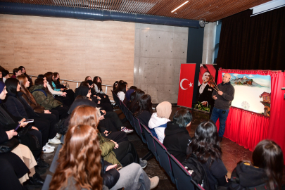 Osmangazi’de ramazan klasiği: Karagöz ve Hacivat öğrencilerle buluştu!