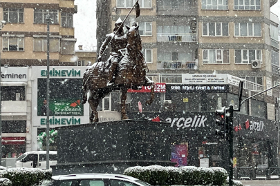 Bursa güne beyaz gelinlikle uyandı!
