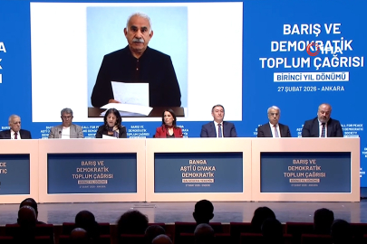 Fesih ve silahı bırakma kararı! DEM Parti'nin açıkladığı o metinde ne var?