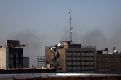 İsrail İran'ı vuruyor!