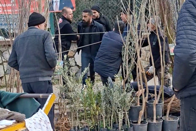 Zabıta memuru kanlar içinde kaldı! İnegöl'de seyyar satıcı dehşeti