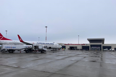 İran-ABD-İsrail gerilimi Şırnak’ı ulaşım merkezi yaptı: Uçaklar Şerafettin Elçi Havalimanı’na yönlendiriliyor