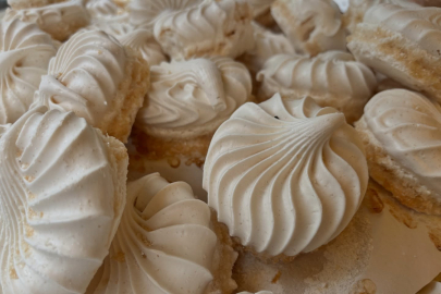 Ramazan’ın gizli kahramanı tezgahlara indi: Yumurta akı ve şekerin en tatlı hali