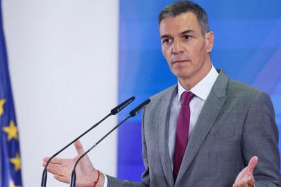 İspanya’dan ABD’ye "Savaşa Hayır" çıkışı: Üsleri İran saldırısına kapattı!