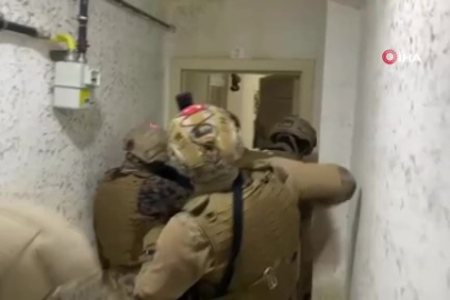 Esnafa silahlı kabus: İstanbul'da yeni nesil suç çetesine şafak baskını!