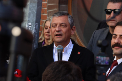 Özgür Özel’den "Yedek Şahit" tepkisi: "Tanığın yedeği mi olur? Oyuncu değişikliği futbolda olur!"