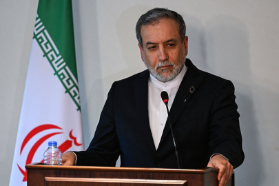 İran kapıları tamamen kapattı: "Acı tecrübelerden sonra ABD ile müzakere yok!"