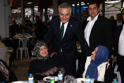 Yenişehir’de gönül sofrası: Yüzlerce vatandaş iftarda buluştu