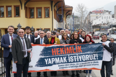 Bursa Tabip Odası’ndan sağlıkta dönüşüm eleştirisi: "Bayram değil, direniş!"