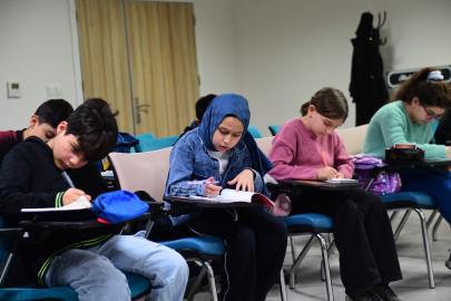 Osmangazi’nin küçük kalemleri büyük hayallere koşuyor: İlk kitap yolda!