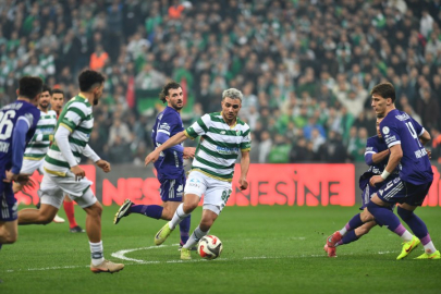 Bursaspor 2 golle güldü: Sahasında hata yapmadı!
