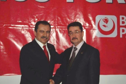 Muhsin Yazıcıoğlu 17. yılında dualarla anılıyor: "Özlemimiz ilk günkü kadar taze"