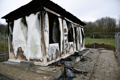 Güvenlik yok, bekçi yok: Hayvan barınağı kül oldu!