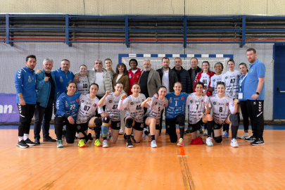 Bursa Büyükşehir Belediyespor Avrupa’da yarı finalde!