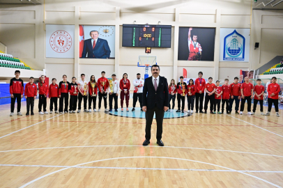 Başkan Yılmaz’dan Yıldırım’ın "Ay-Yıldızlı" gururlarına tam destek!