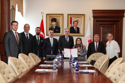 İnegöl’e yeni sağlık merkezi müjdesi: Hayırsever Yıldız Çenber’den dev destek!