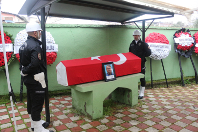 Mustafakemalpaşa’da yas: Polis memuru Mehmet Pişik kalbine yenildi