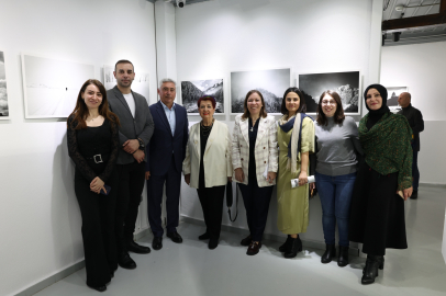 “Yerle Gök Arasında” sergisi Fotoğraf Müzesi’nde kapılarını açtı
