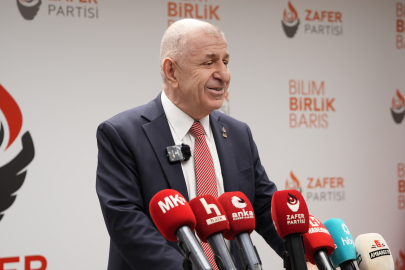 Ümit Özdağ’dan siyasette "Kuvayı Milliye" çıkışı: Özgür Özel’e Atatürk çağrısı!