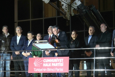 Özgür Özel’den Bursa’da ‘Bozbey’ çıkışı: "Kararı millet versin, hodrimeydan!"