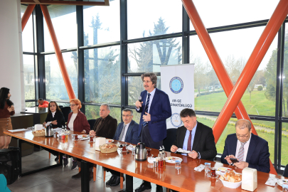 BUÜ’de akademisyenlere motivasyon buluşması