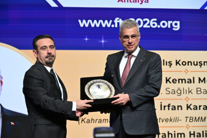 Fizik tedavide geleceğin teknolojileri Antalya'da ele alındı