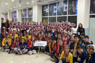 İnegöl'den halk dansları çıkartması: 4 kupa birden geldi!