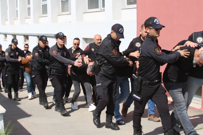 Adana’da Islak mendil görünümlü uyuşturucu fabrikası: “Afiyet olsun” kamuflajı ortaya çıktı