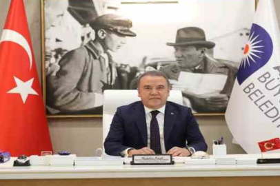 Muhittin Böcek hakkında yeni karar: "Zimmet"ten tutuklama!