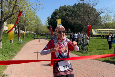 Bursa'da postacılar yarıştı! Kazanan Türkiye'yi temsil edecek