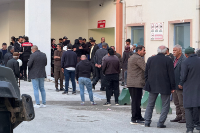 Husumetli aileler çatıştı: 2 kişi hayatını kaybetti