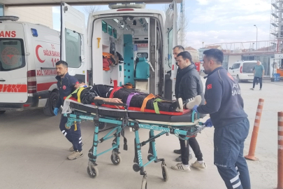 İnegöl'de cip ile motosiklet çarpıştı: 2 yaralı!