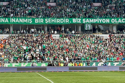 Ankara Demirspor - Bursaspor maçı öncesi tribünde kavga çıktı