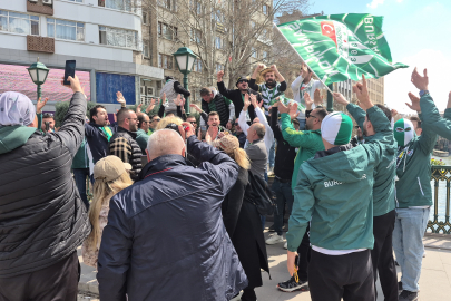 Bursaspor taraftarı Eskişehir'e akın etti