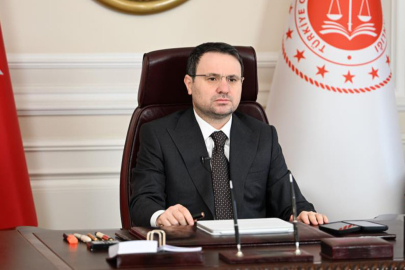 Bakan Gürlek: 119 Ülkede 2 bin 707 FETÖ'cünün peşindeyiz