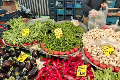 Bursa pazarlarında Nisan etiketi: Fiyatlar düşecek mi?