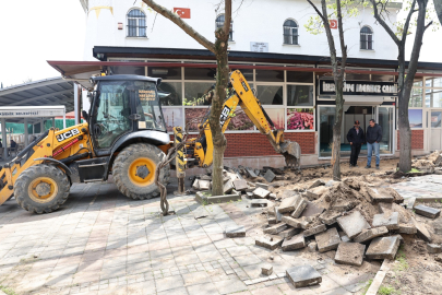 İhsaniye eski köy meydanı modern çehresine kavuşuyor