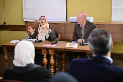 Yıldırım’da eleştirel düşünme: Cihan Aktaş Bursalılarla buluştu