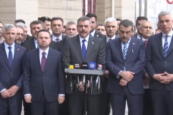 İçişleri Bakanı Mustafa Çiftçi, gerçekleştirilen saldırıda 9 ölü, 13 yaralı olduğunu söyledi