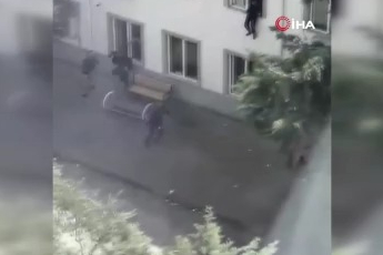 Silahlı saldırının yaşandığı okulda dehşet anları...Öğrenciler pencereden böyle atladı