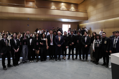 Gençler Nilüfer’de demokrasi provası yaptı: Uzlaşı şart