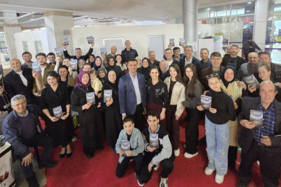 Majör Yayınları yazarlarıyla birlikte eğitimi destekliyor