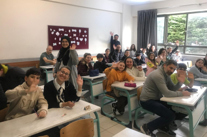 Bu kez veliler ve öğrenciler aynı sırada ter döktü!