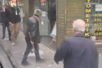 Trafikte baltalı dehşet...Korku dolu dakikalar