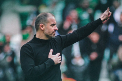 Bursaspor’dan tarihi zafer: Mustafa Er’den taraftara övgü