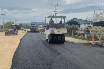 Mustafakemalpaşa'da yollar yenileniyor!