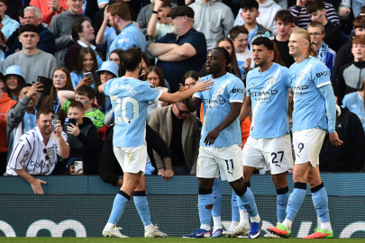 Premier Lig’de zirve yarışışında Manchester City, Arsenal’i mağlup etti