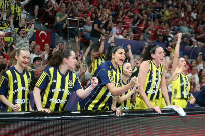 Tarih yazıldı, kupa Kanarya’nın! Euroleague finalinde ezeli rakibine şans tanımadı